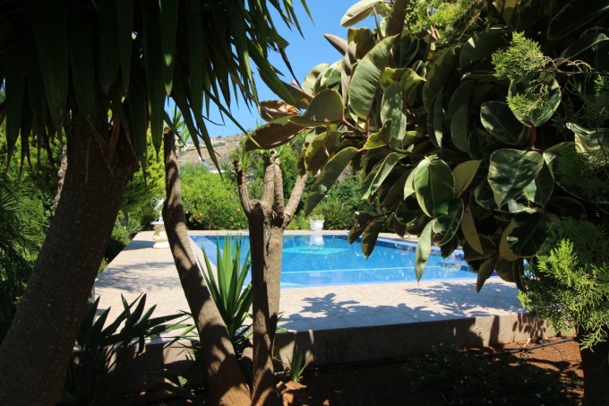 House with Stunning Views, Pool and Gardens - 36