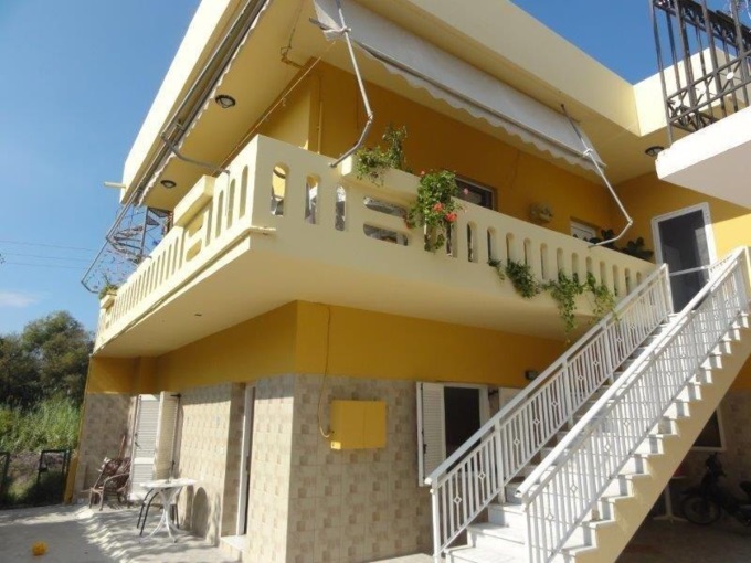 Amazing first floor Apartment for sale just 150m from beach - 0
