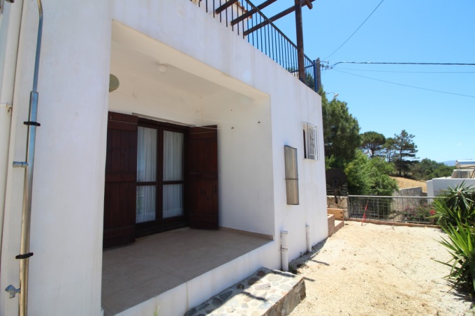 Villa With Stunning Sea Views and Pool For Sale - 7