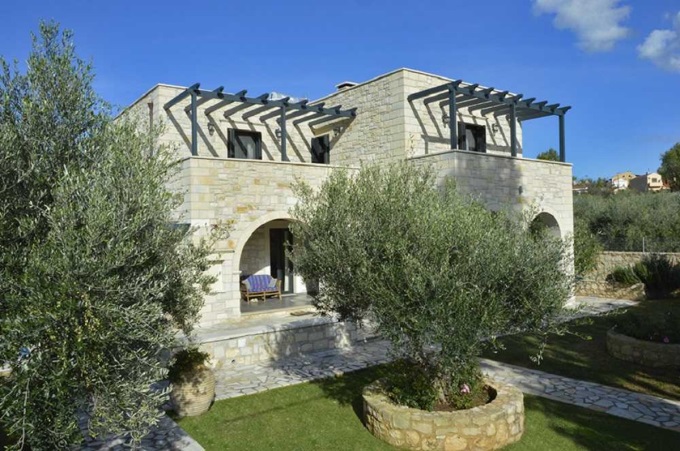 Beautiful Stone Villa in Vamos For Sale - 5