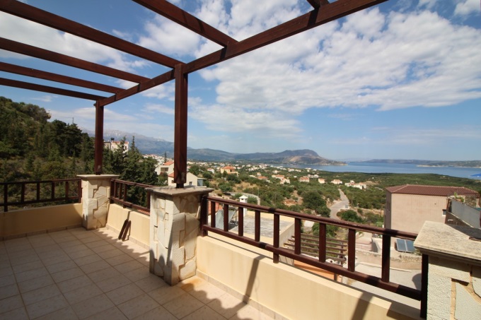 Detached Villa For Sale with Stunning Views - 16