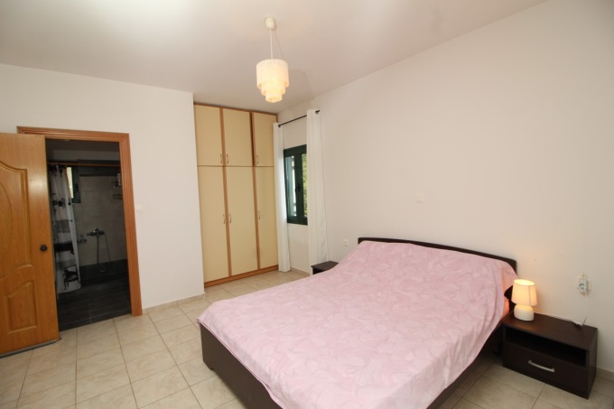 Detached Villa For Sale with Stunning Views - 10