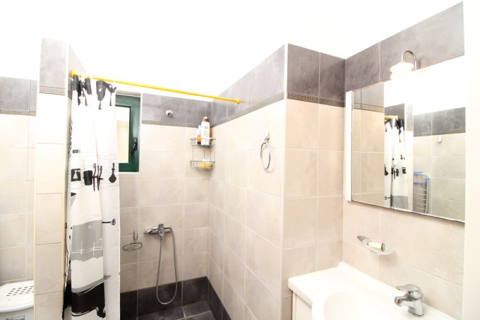 Detached Villa For Sale with Stunning Views - 12