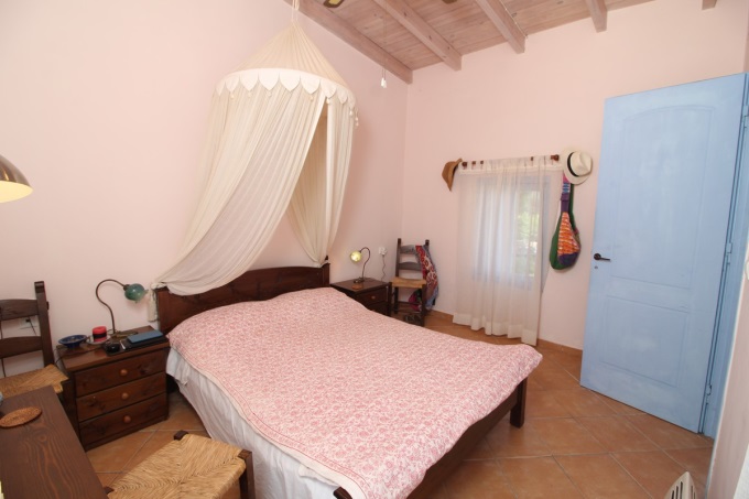 Beautiful Stone Cottage for Sale in Aspro - 17