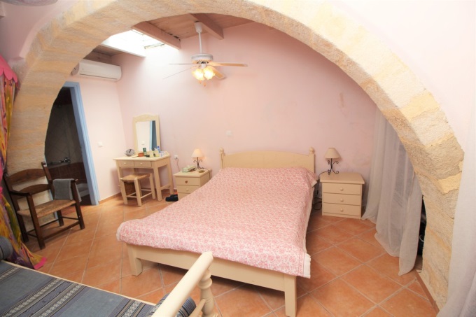 Beautiful Stone Cottage for Sale in Aspro - 21