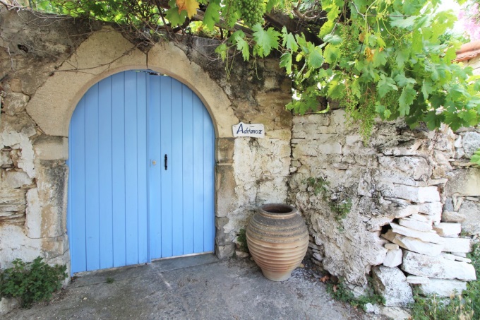 Beautiful Stone Cottage for Sale in Aspro - 28
