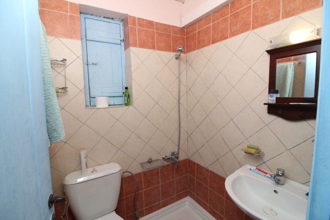 Beautiful Stone Cottage for Sale in Aspro - 23