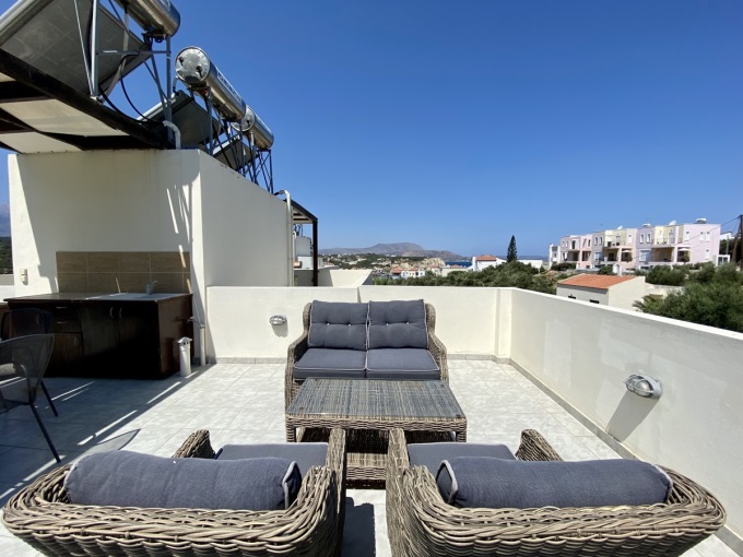 3 Bedroom Luxury Town House with Shared Pool in Almyrida - 35