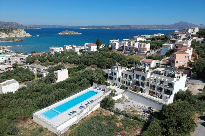 3 Bedroom Luxury Town House with Shared Pool in Almyrida - 44
