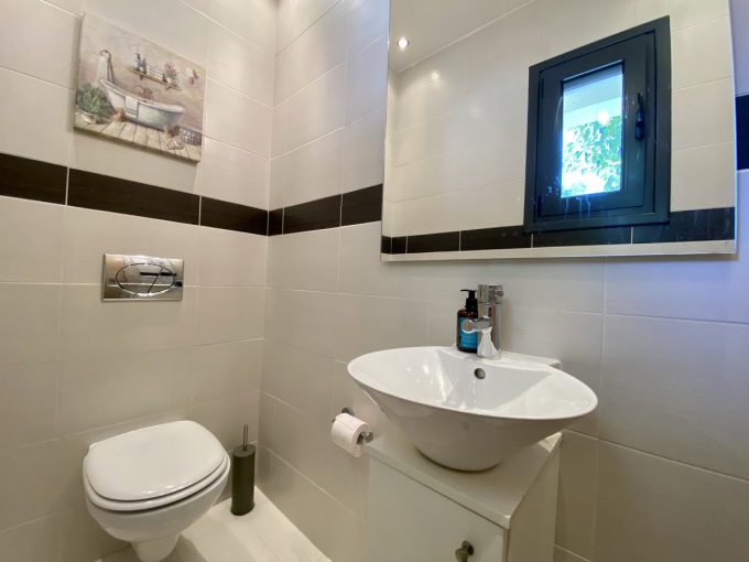 3 Bedroom Luxury Town House with Shared Pool in Almyrida - 33