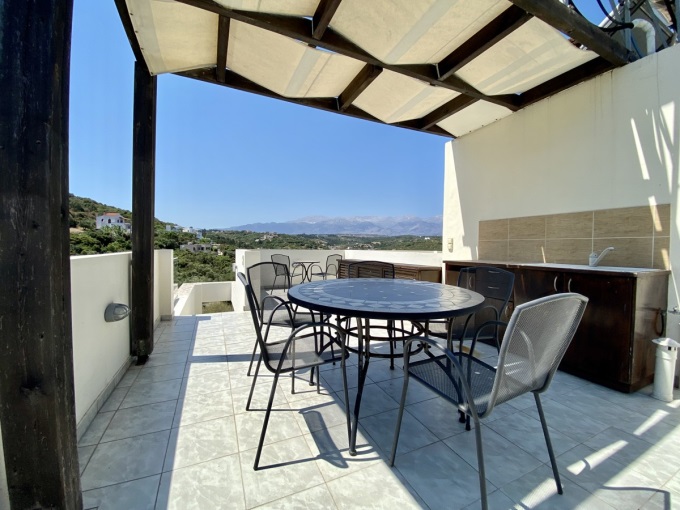 3 Bedroom Luxury Town House with Shared Pool in Almyrida - 40