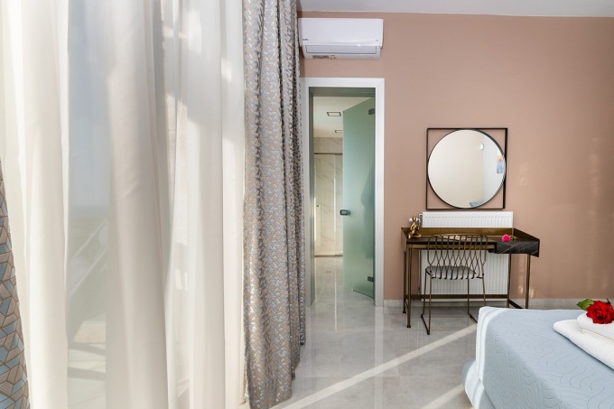 High End Luxury Villa With Sea Views For Sale In Plaka - 22