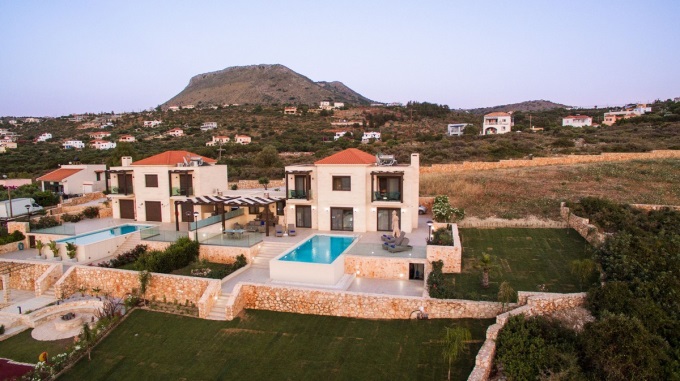 High End Luxury Villa With Sea Views For Sale In Plaka - 63