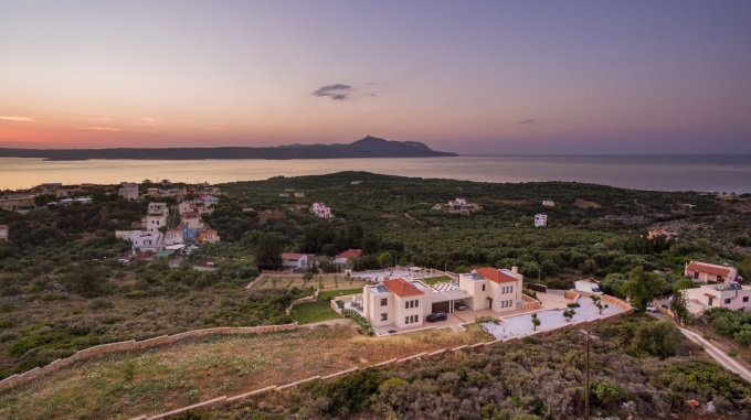 High End Luxury Villa With Sea Views For Sale In Plaka - 65