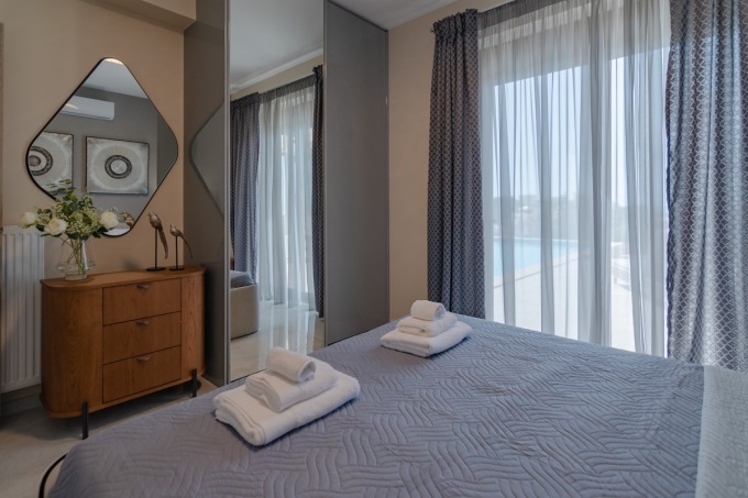 High End Luxury Villa With Sea Views For Sale In Plaka - 59