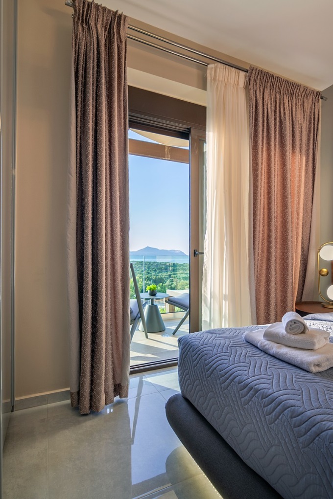 High End Luxury Villa With Sea Views For Sale In Plaka - 48