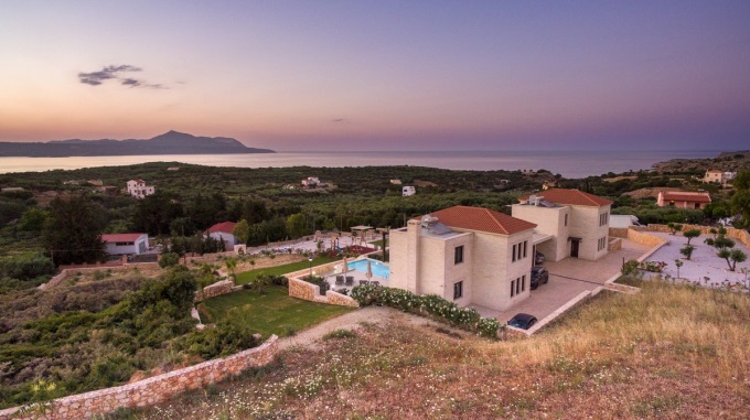 High End Luxury Villa With Sea Views For Sale In Plaka - 67