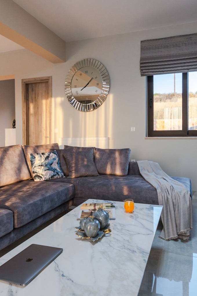 High End Luxury Villa With Sea Views For Sale In Plaka - 85
