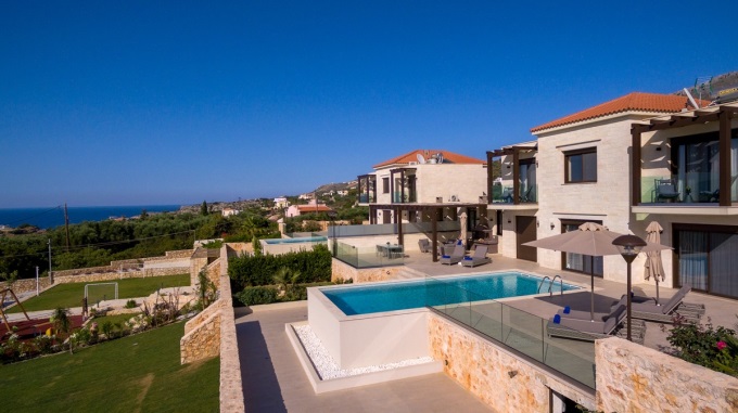 High End Luxury Villa With Sea Views For Sale In Plaka - 70