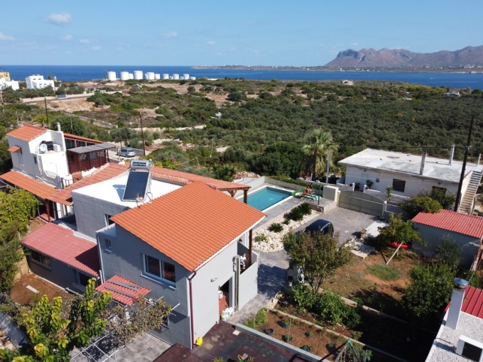 Modern 4 Bedroom Villa With Sea Views For Sale - 23