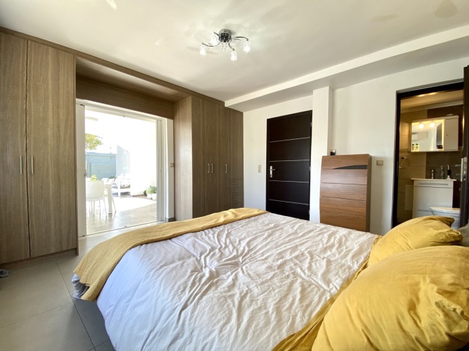 Modern 4 Bedroom Villa With Sea Views For Sale - 4