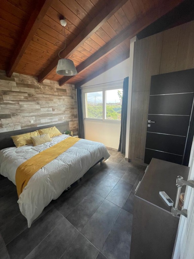 Modern 4 Bedroom Villa With Sea Views For Sale - 26