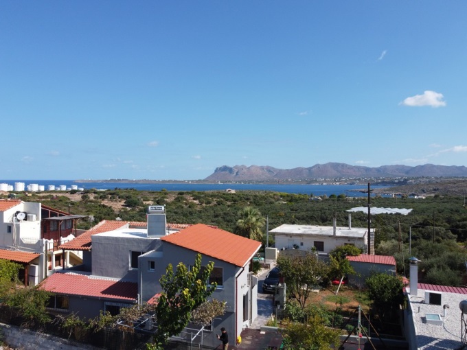 Modern 4 Bedroom Villa With Sea Views For Sale - 33