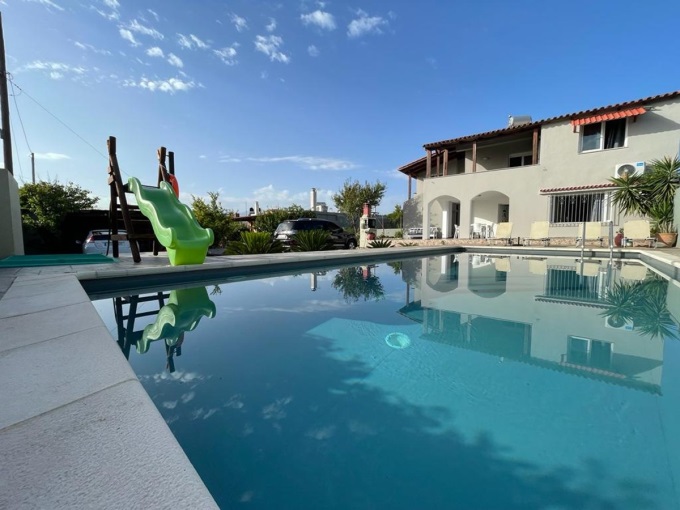 Modern 4 Bedroom Villa With Sea Views For Sale - 0