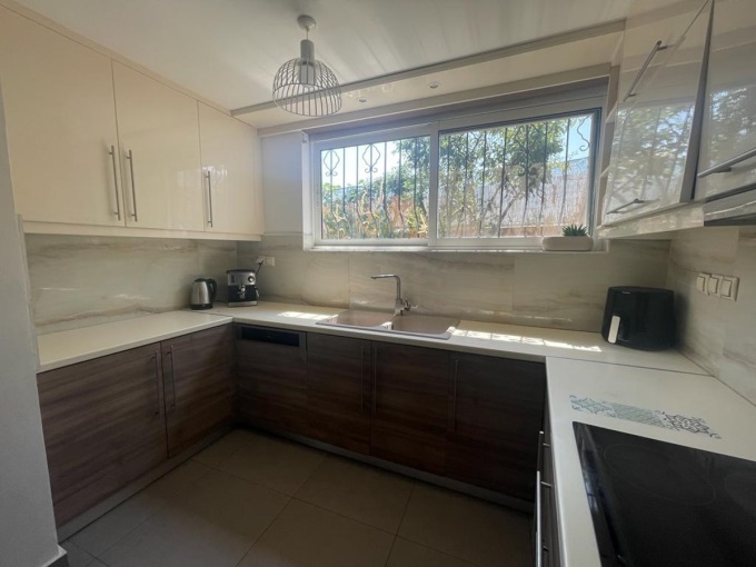 Modern 4 Bedroom Villa With Sea Views For Sale - 7