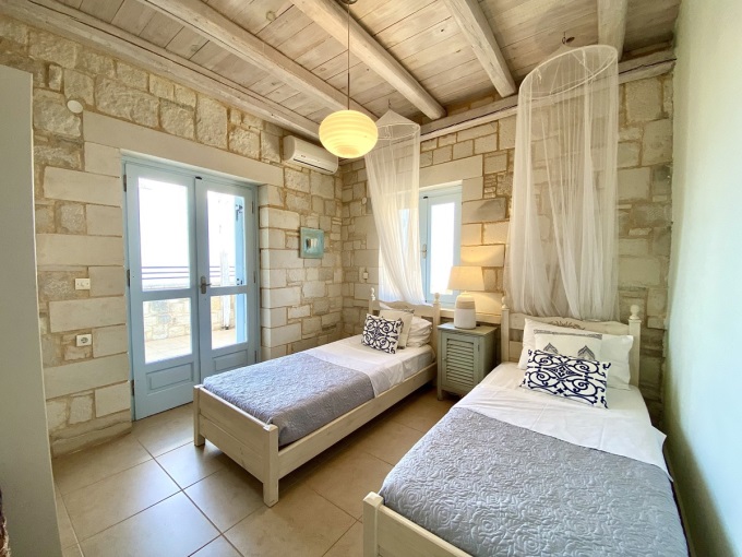 Stone House With Open Sea Views For Sale In Kokkino Chorio - 8