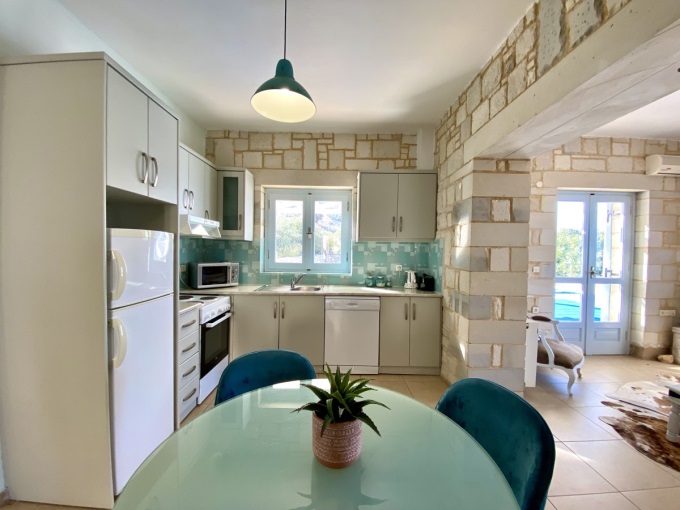 Stone House With Open Sea Views For Sale In Kokkino Chorio - 24