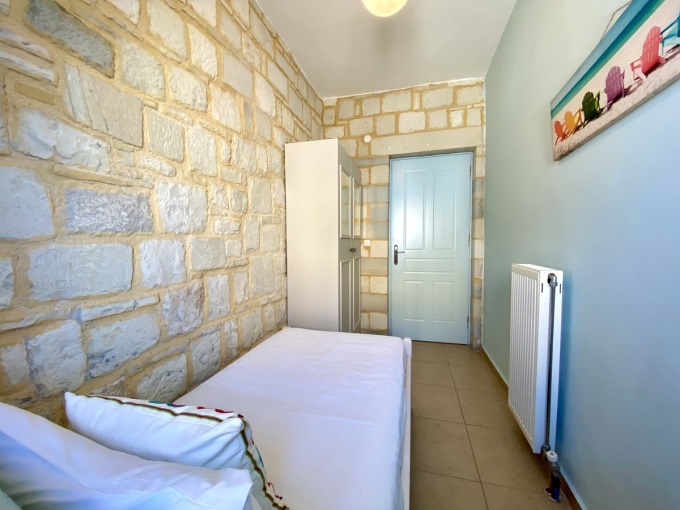 Stone House With Open Sea Views For Sale In Kokkino Chorio - 19
