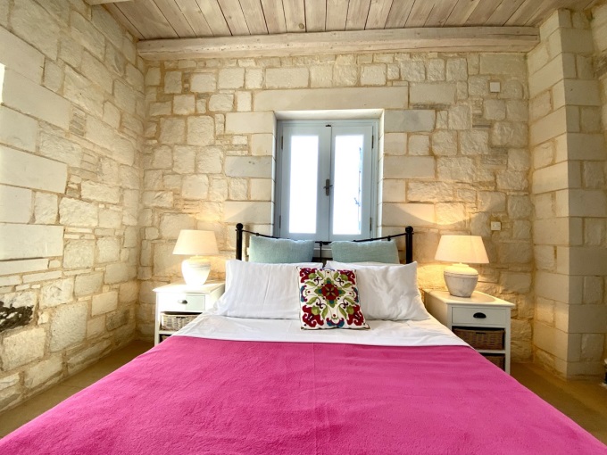 Stone House With Open Sea Views For Sale In Kokkino Chorio - 4