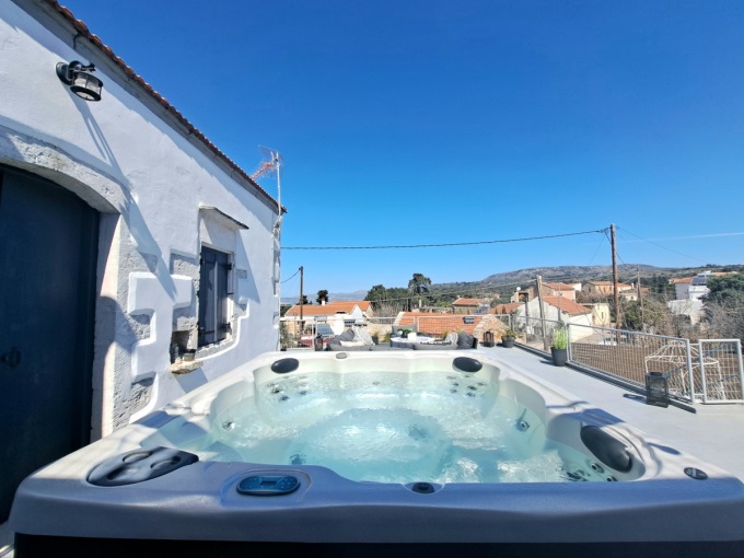 Beautifully Renovated Villa With Sea & Mountain Views For Sale In Xirosterni - 2