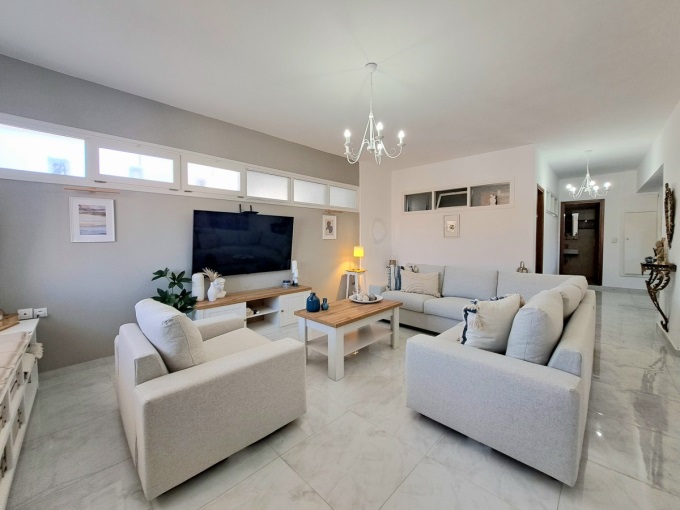Beautifully Renovated Villa With Sea & Mountain Views For Sale In Xirosterni - 16