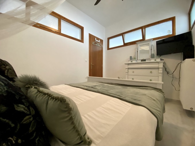 Beautifully Renovated Villa With Sea & Mountain Views For Sale In Xirosterni - 17