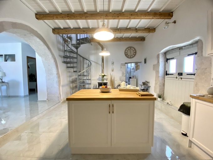 Beautifully Renovated Villa With Sea & Mountain Views For Sale In Xirosterni - 13