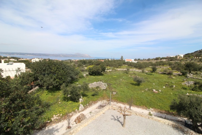 Stunning 4 Bedroom Detached Villa with Pool For Sale in Kambia - 53