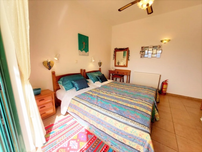 Stunning 4 Bedroom Detached Villa with Pool For Sale in Kambia - 28