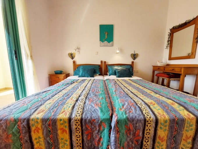 Stunning 4 Bedroom Detached Villa with Pool For Sale in Kambia - 27