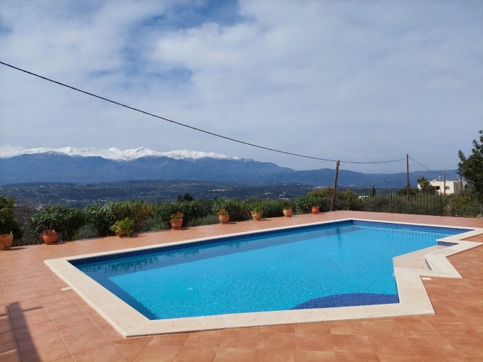 Stunning 4 Bedroom Detached Villa with Pool For Sale in Kambia - 61