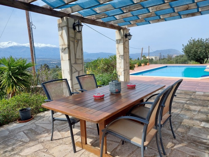 Stunning 4 Bedroom Detached Villa with Pool For Sale in Kambia - 36