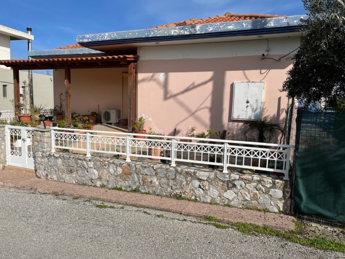 Wonderful House With Sea Views For Sale In Tavronitis - 112