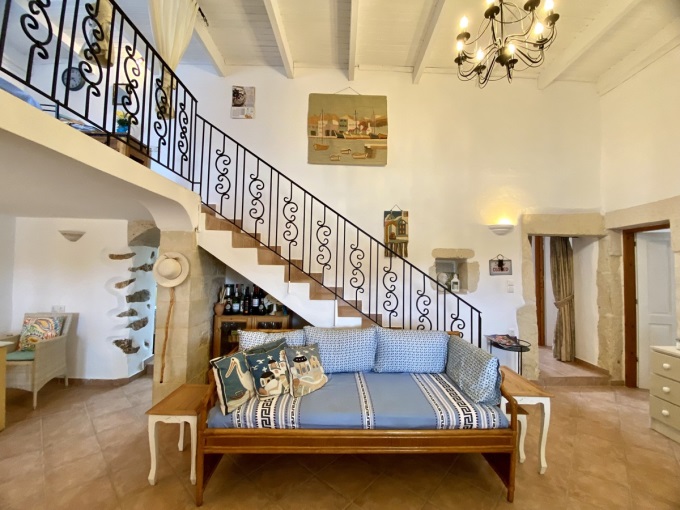 Beautifully Restored Stone Residence with Pool, Studio & Mini Tennis Court - 27