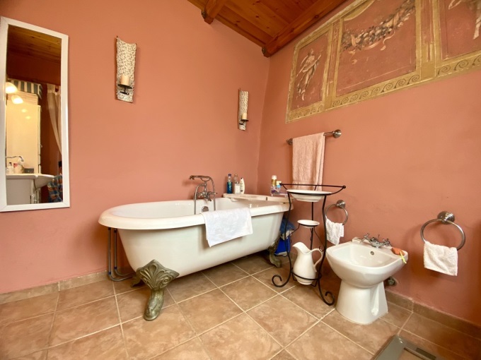 Beautifully Restored Stone Residence with Pool, Studio & Mini Tennis Court - 19