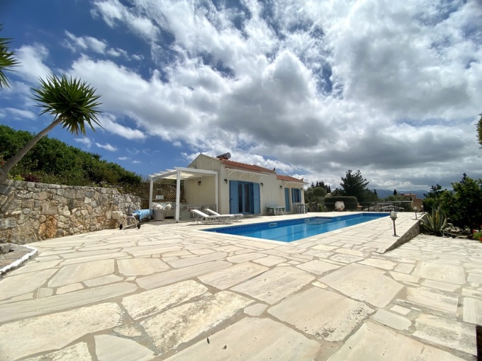 Beautifully Restored Stone Residence with Pool, Studio & Mini Tennis Court - 32