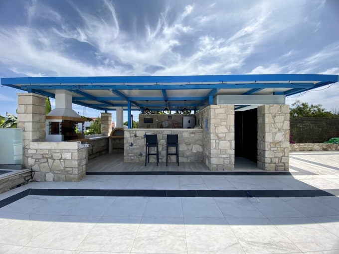 Exquisite Villa with Panoramic Sea Views, Infinity Pool, and Luxurious Features For Sale In Litsarda - 43