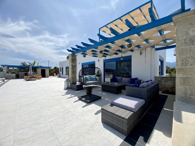Exquisite Villa with Panoramic Sea Views, Infinity Pool, and Luxurious Features For Sale In Litsarda - 48