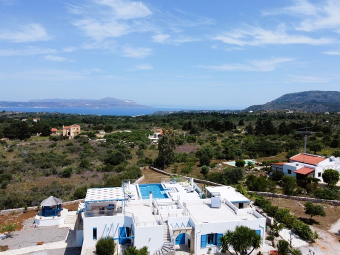 Exquisite Villa with Panoramic Sea Views, Infinity Pool, and Luxurious Features For Sale In Litsarda - 56