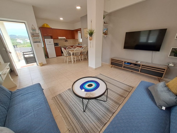 Spacious Villa in Almyrida: A Serene Retreat in Coastal Crete - 2